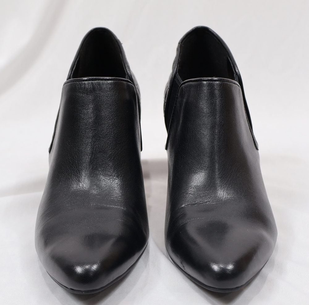 Cole Haan Maxfield Women's Black Quilted Leather Booties Heels
